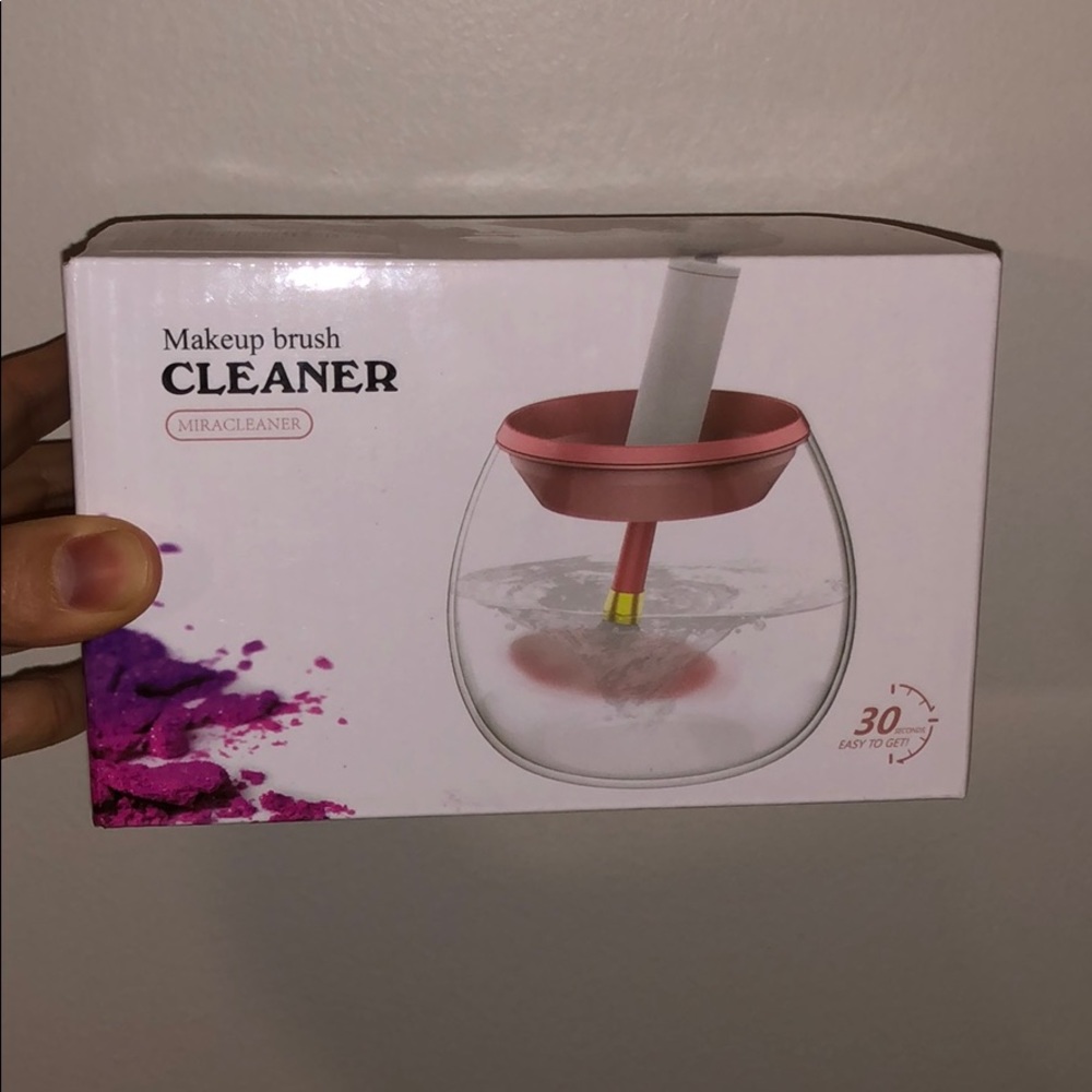 Make-up Brush Cleaner